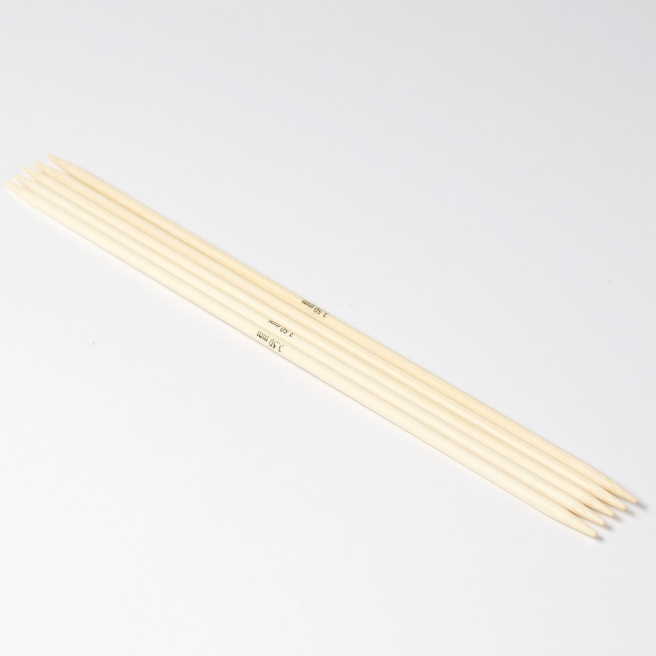 Hjertegarn // STYLE BAMBOO // Strømpepinde 20 cm i bambus str. 3,5 mm