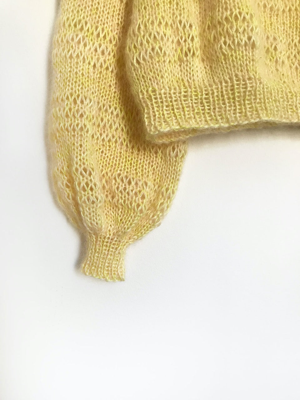 Spektakelstrik // Lykke Jumper // Strikkeopskrift