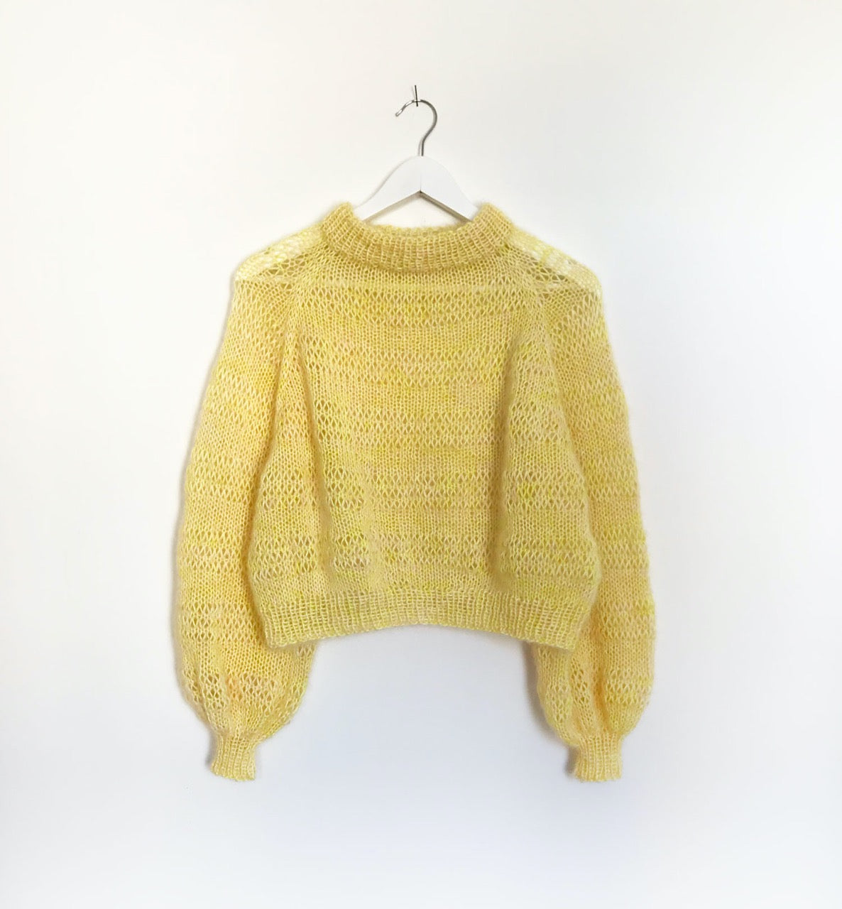 Spektakelstrik // Lykke Jumper // Strikkeopskrift