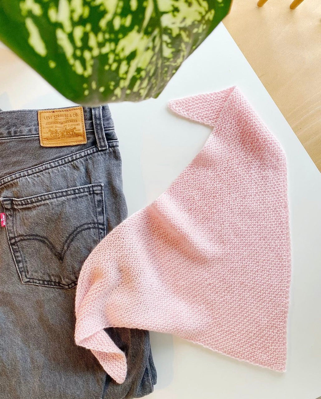 Spektakelstrik // Nellie Scarf // Strikkeopskrift
