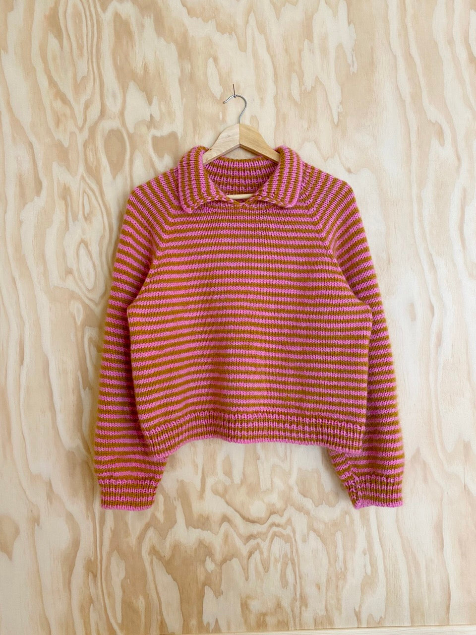 Spektakelstrik // Stripe Overload Polo // Strikkeopskrift