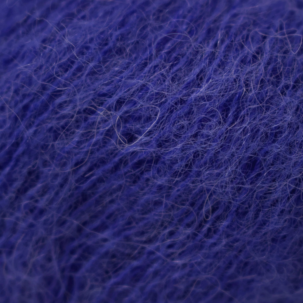 KAOS YARN // Organic Brushed Alpaca // Electric (2062)