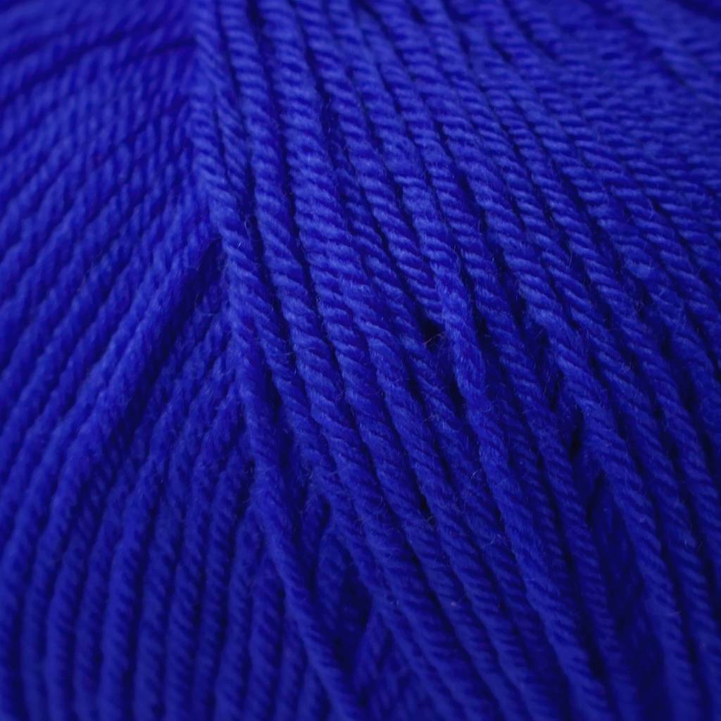 KAOS YARN // Organic Soft Merino // Electric (1062)