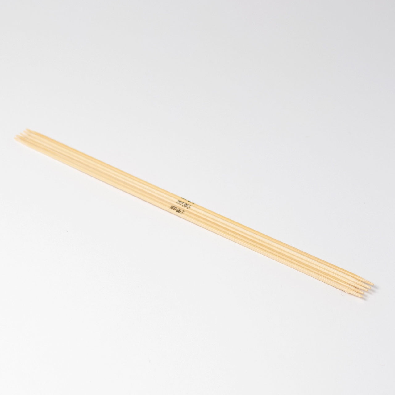 Hjertegarn // STYLE BAMBOO // Strømpepinde 20 cm i bambus str. 2 mm