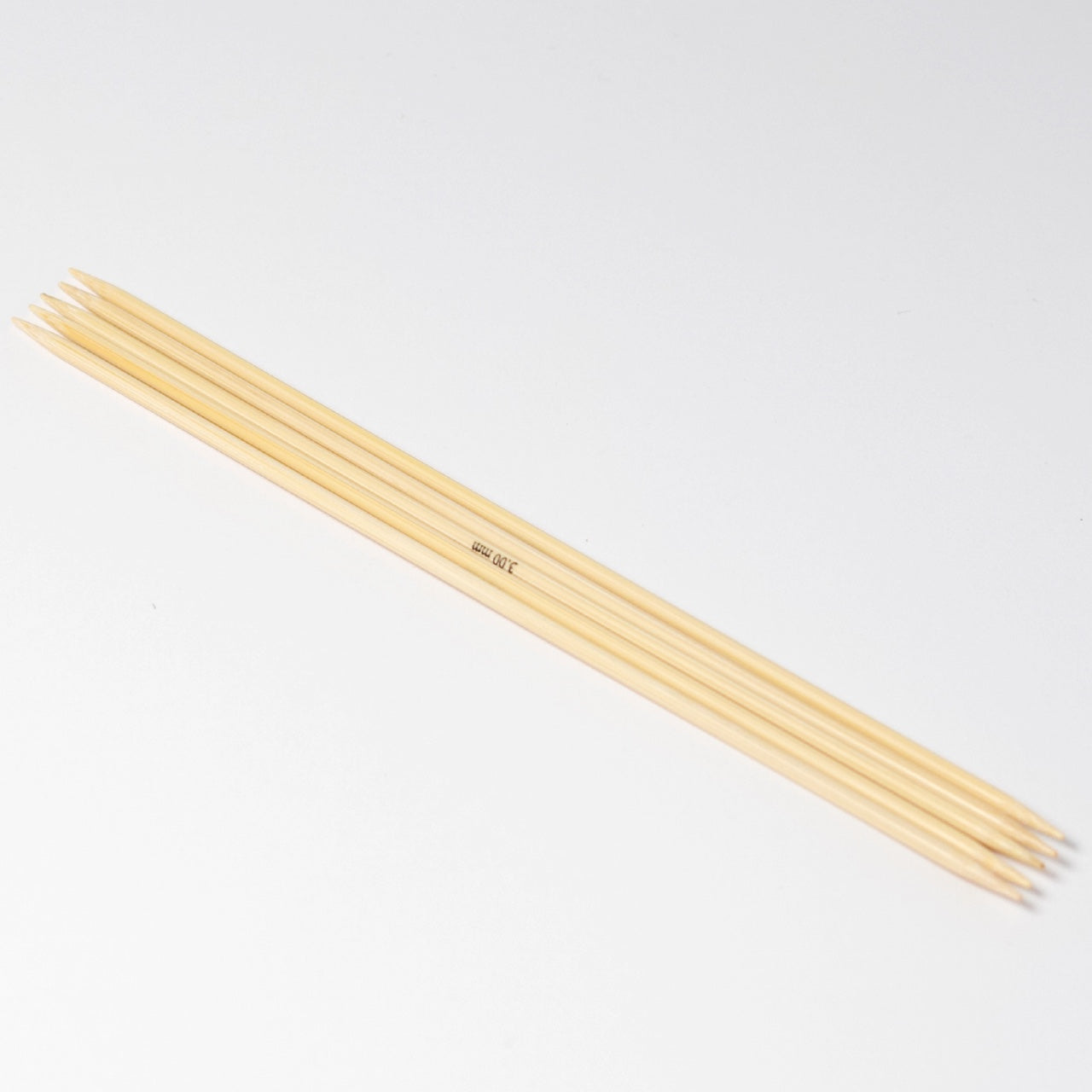 Hjertegarn // STYLE BAMBOO // Strømpepinde 20 cm i bambus str. 3 mm
