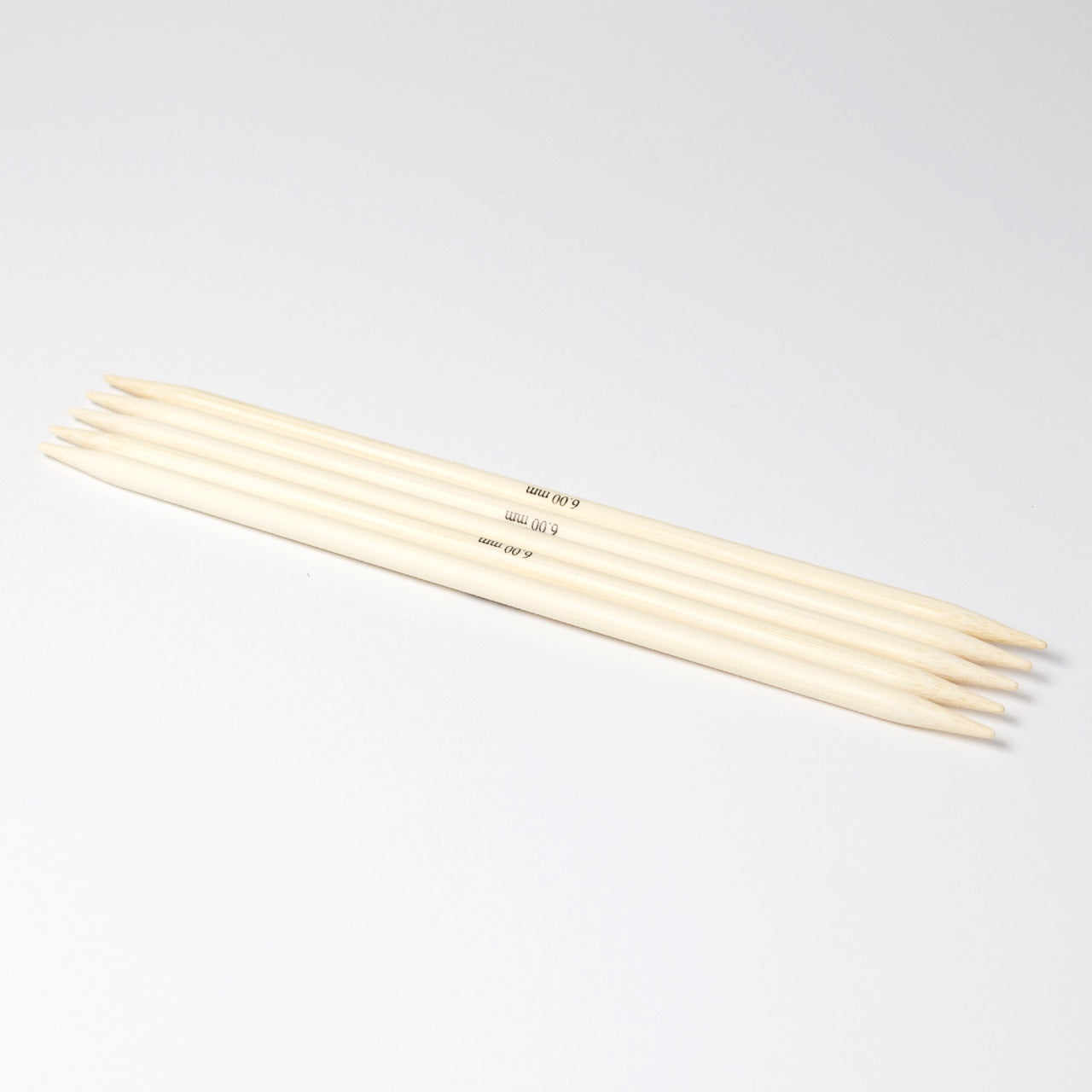 Hjertegarn // STYLE BAMBOO // Strømpepinde 20 cm i bambus str. 6 mm