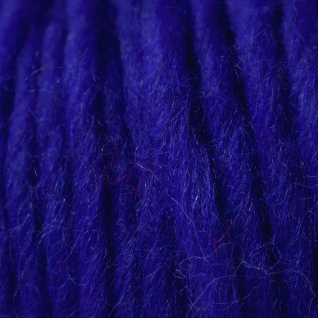 KAOS YARN // Chunky Andean Wool // Electric (6062)